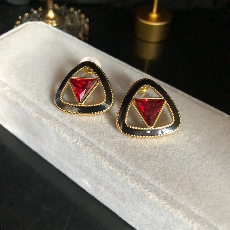Изысканные элегантные рубиновые серьги в западном китайском стиле зажим для