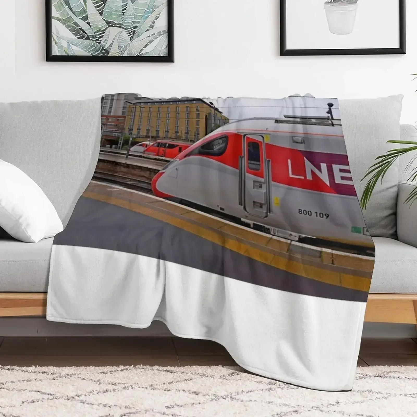 Поезда LNER Azuma с класом 91 локо в Кингз крестовое одеяло тяжелое для сна роскошные