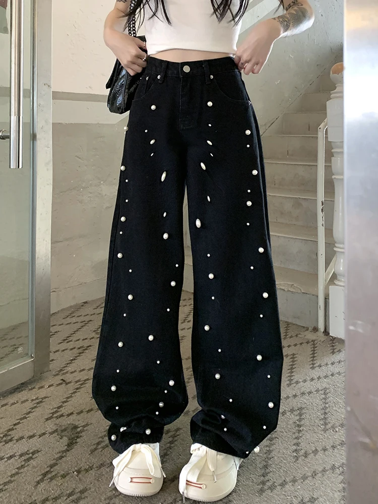 Рисунок 2 - Джинсы с бисером женские модные