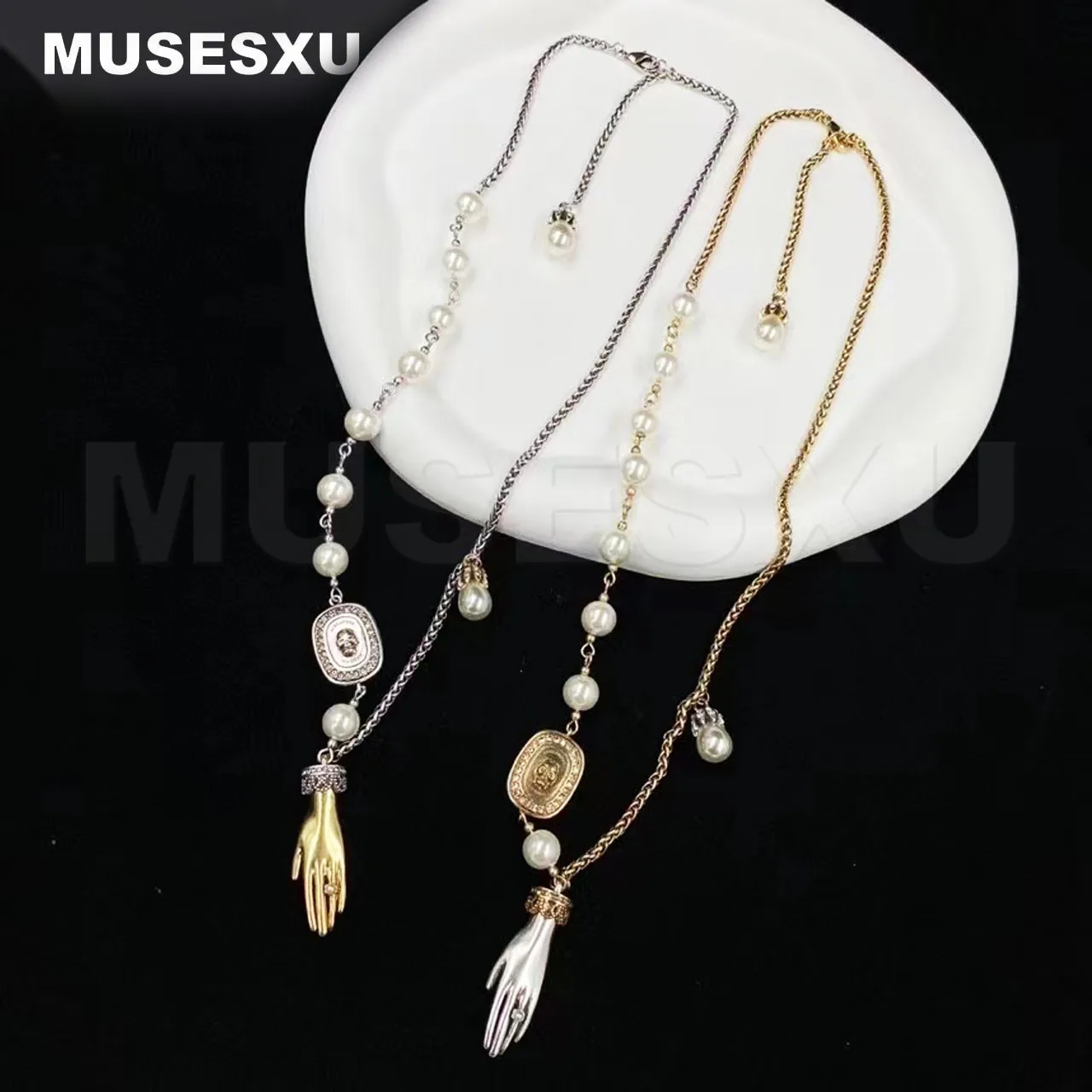 Gioielli e accessori collana di perle in metallo bicolore con pendente a forma di teschio di marca retrò di lusso per regali per feste