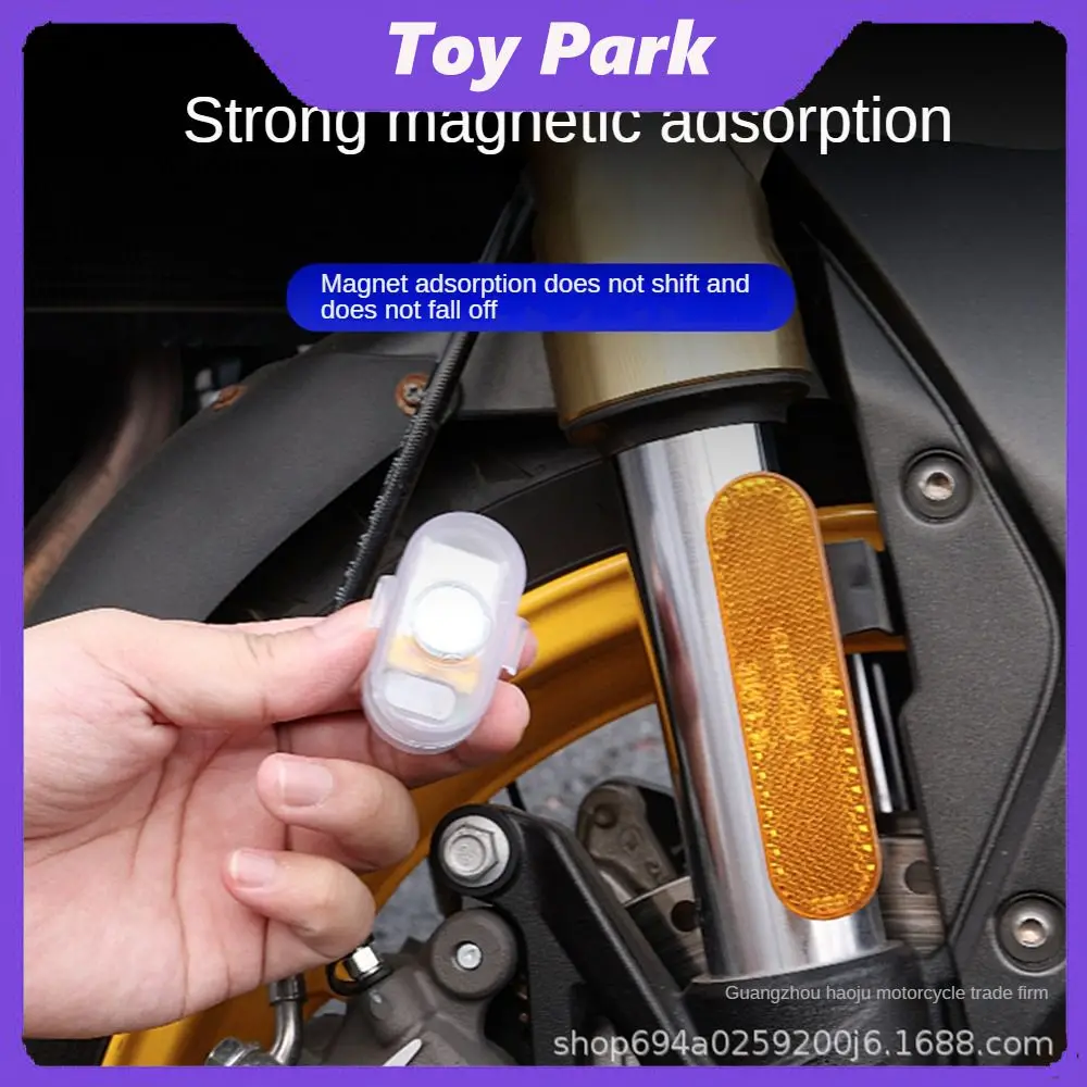 

Flash Light Bicycle Cruise Light Waterproof Bicycle Warning Lights Led Remote Control Taillights Motorcycle Accessories