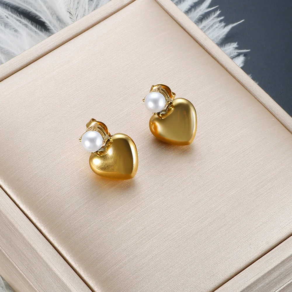 

Elegant Luxury Peach Heart Pearl Stud Earrings for Women Girl Stainless Steel Waterproof Gold Plated Anti Allergic Jewelry Gift
