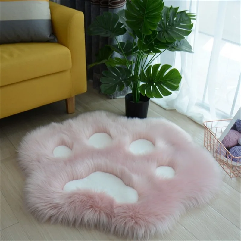 

Plush Pink Cute Cat Paw Pattern Carpet Fluffy Personality 2022 Latest Rug