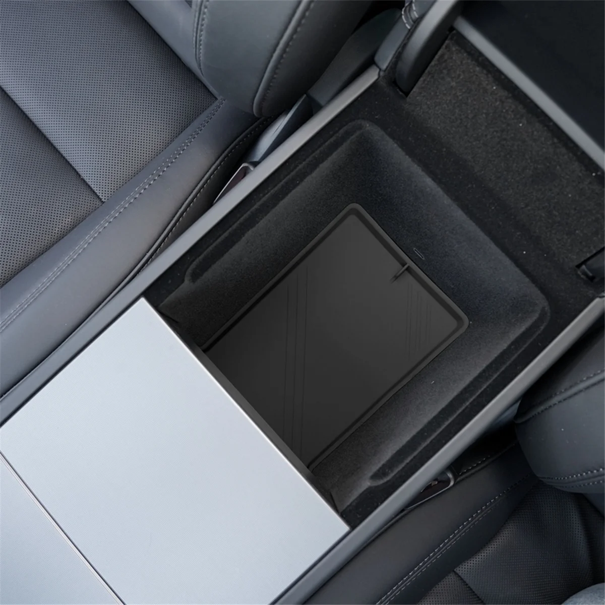 Подлокотник силиконовый для центральной консоли Tesla Model 3 Highland 2024