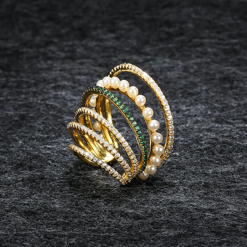 

APM STYLE High Quality 925 Sterling Silver Multi-layer Pearl Earbone Clip Beautifully Inlaid With Diamond Color Earless Gift