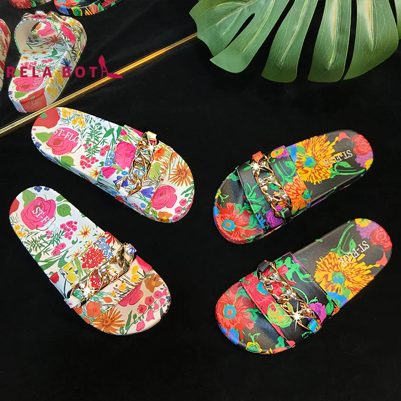 

Graffiti Fashion Leisure Printing Chain One-word Slippers for Female Outdoor Slippers Printed Metal Synthetic Leather Women Shoe
