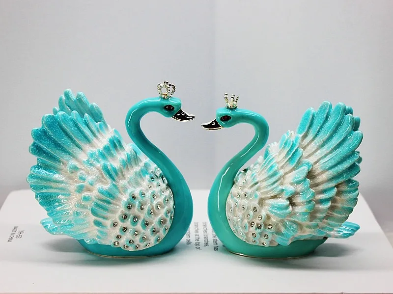 Couple Swan Trinket Box Crystals Animal Lover Keepsake Craft  ( 1 PC ONLY)