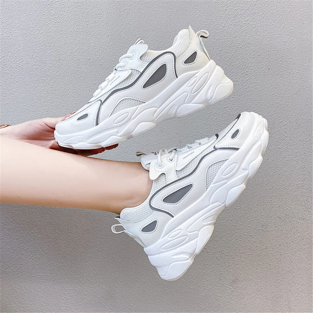 

New Women Shoes Thick Bottom Korean Reflective Platform Sneakers White Breathble Walking Autumn Lace Up Vulcanized Shoes Black