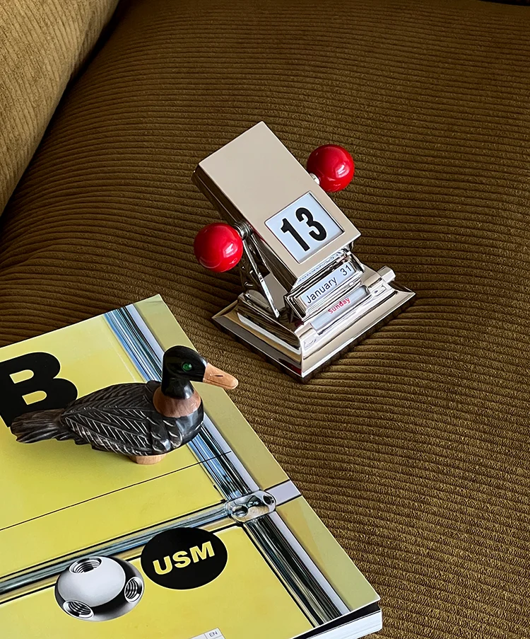 Календарь-тыква механический из металлического сплава оригинальный