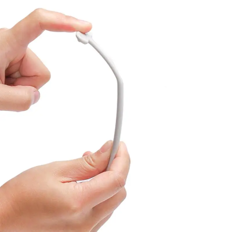 

Тройная щетка для чистки языка тройные щетки для чистки языка инструменты для свежего языка новая версия скребок для языка эргономичный дизайн Eas