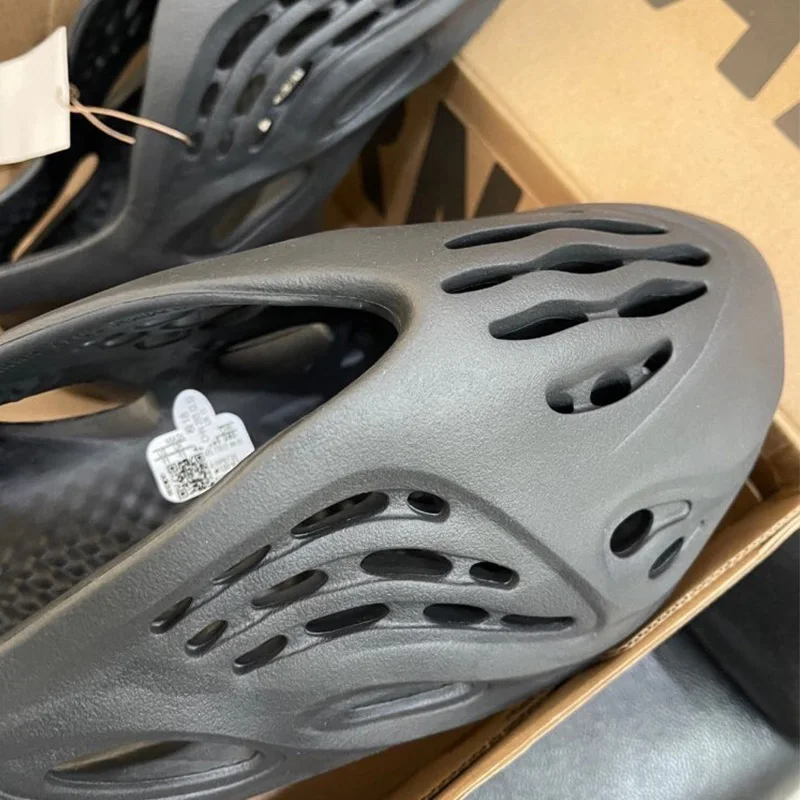 Summer Women's Comfortable Flip Flop Casual Unisex Luxury Outdoor Non-Slip Slipper Female Beach Lightweight Trendy Sandals 36-45