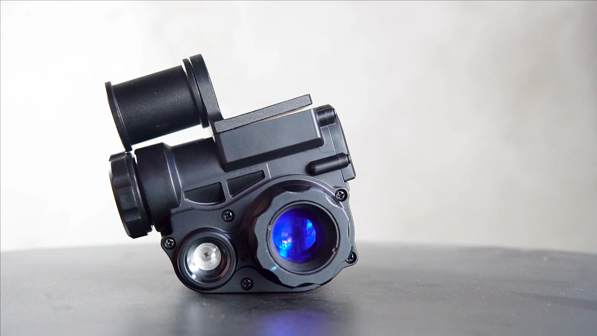 

Hot sale day and night long range hunting pulsar monocular night vision goggles
