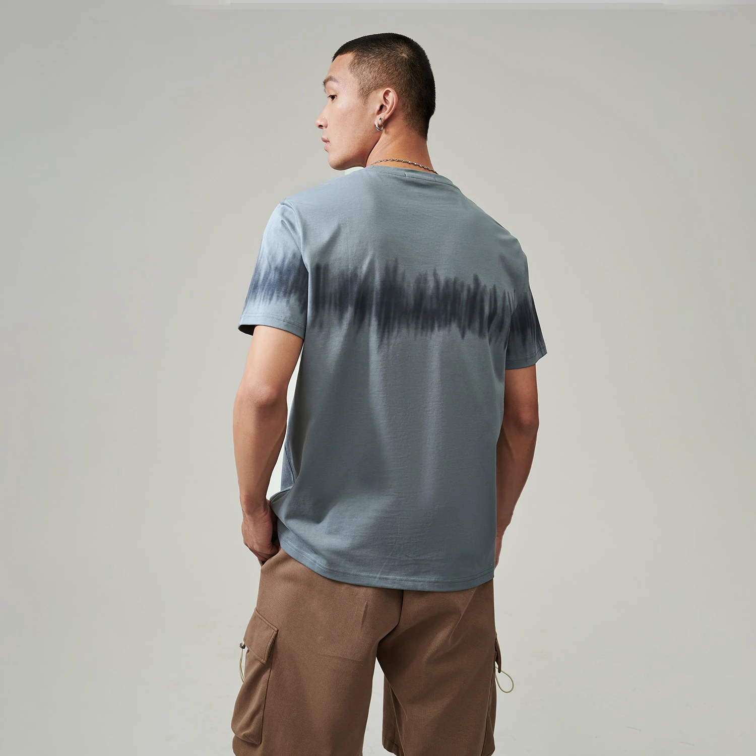 Мужская модная светло-серая футболка VPG с коротким рукавом и выцветающим