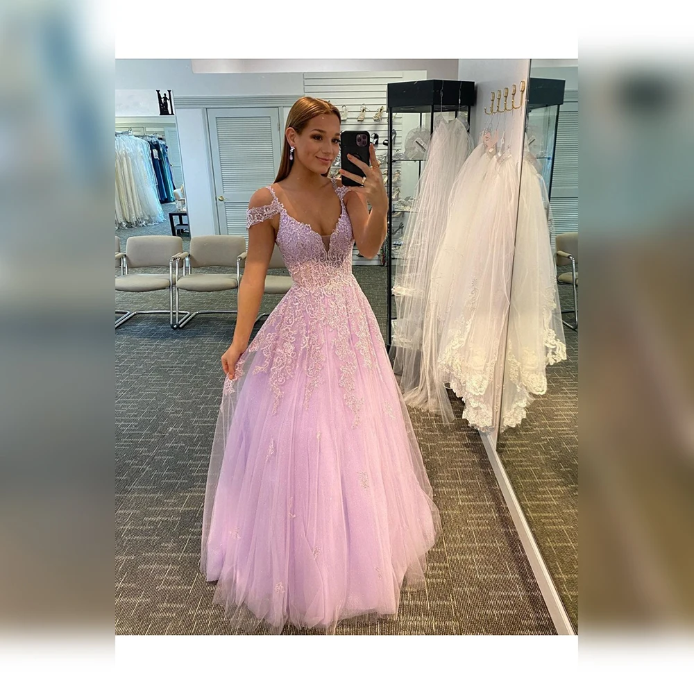 Рисунок 3 - Изысканные вечерние платья Doymeny