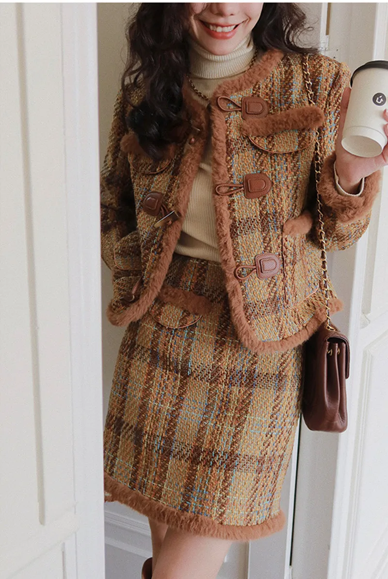 

High Quality Winter Thicken Warm Tweed Two Piece Set For Women Jacket Coat+Skirt Suits Fashion Vintage Faux Fur Plaid Outfits