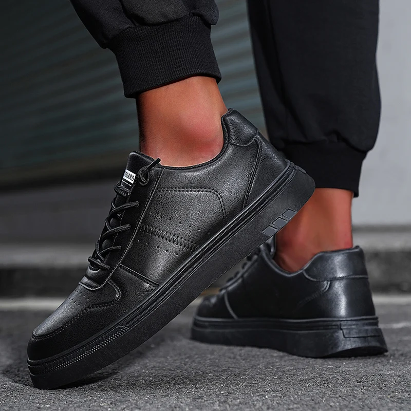 White Comfortable Men Skateboarding Shoes Skate Low-top Walking Sneakers Flat Concise Casual Shoe 2022 New Autumn New Men Shoes