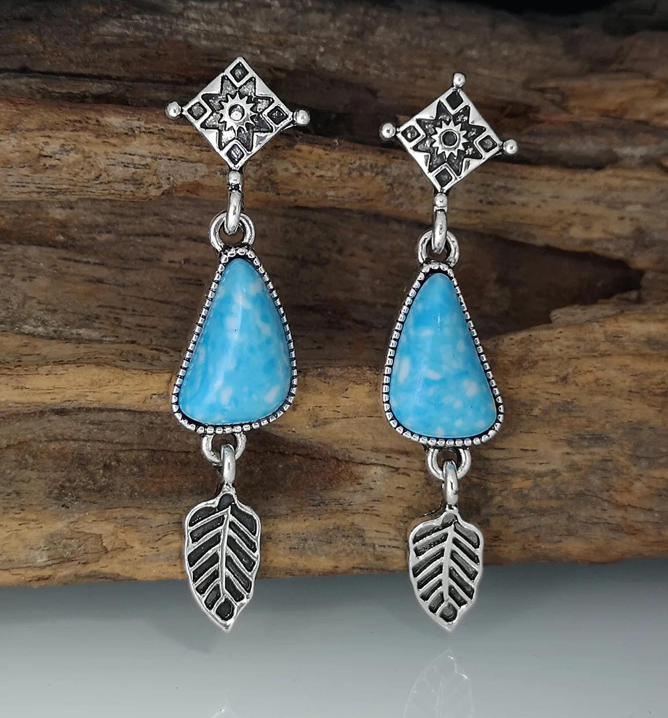 

European and American Creative Irregular Geometric Turquoise Leaves Feathers Dangle Drop Earrings Boho Ethnic Retro Jewelr