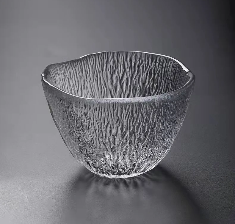 

Стеклянная чаша для виски