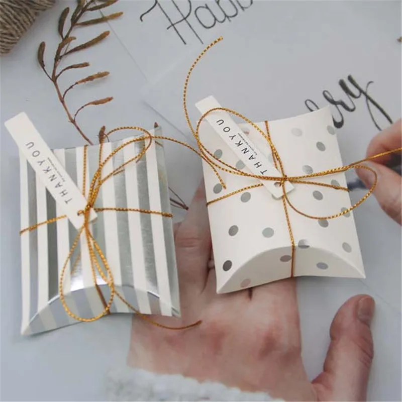 10 шт. подарочные коробки из крафт-бумаги в форме подушки |