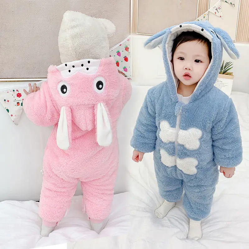 

Baby jumpsuit autumn and winter thickened newborn clothes winter warm men and women baby romper romper outing clothes