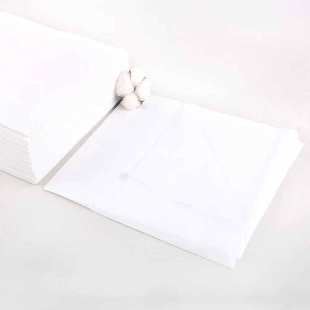 Рисунок 2 - простыни для кушетки