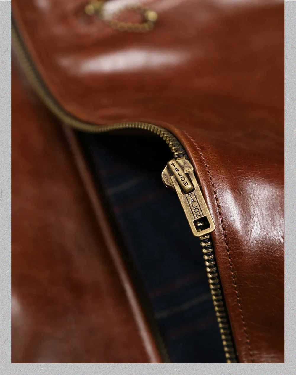 Мужская короткая приталенная куртка из натуральной воловьей кожи в стиле сафари