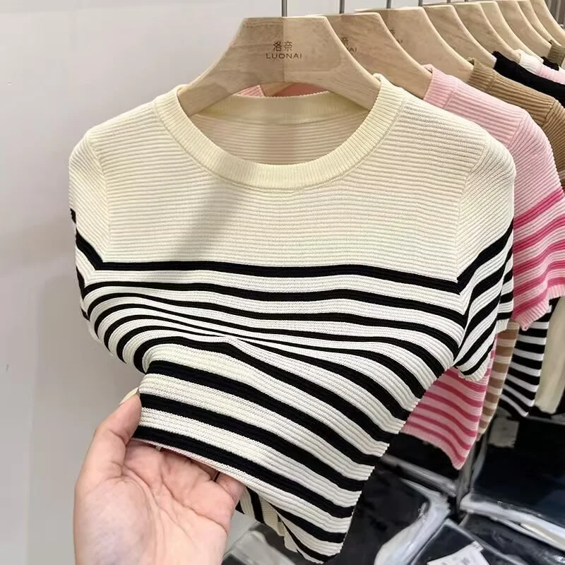 

Повседневные трикотажные футболки с коротким рукавом, модель 2023 года, Новый эластичный облегающий свитер в полоску с круглым вырезом, женск...