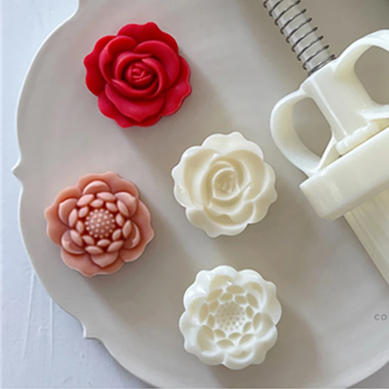 

20g Mini Osmanthus Camellia Rose Sakura Mooncake Mold DIY Flower Hand Pressure Fondant Moon Cake Mould Decoration Tools