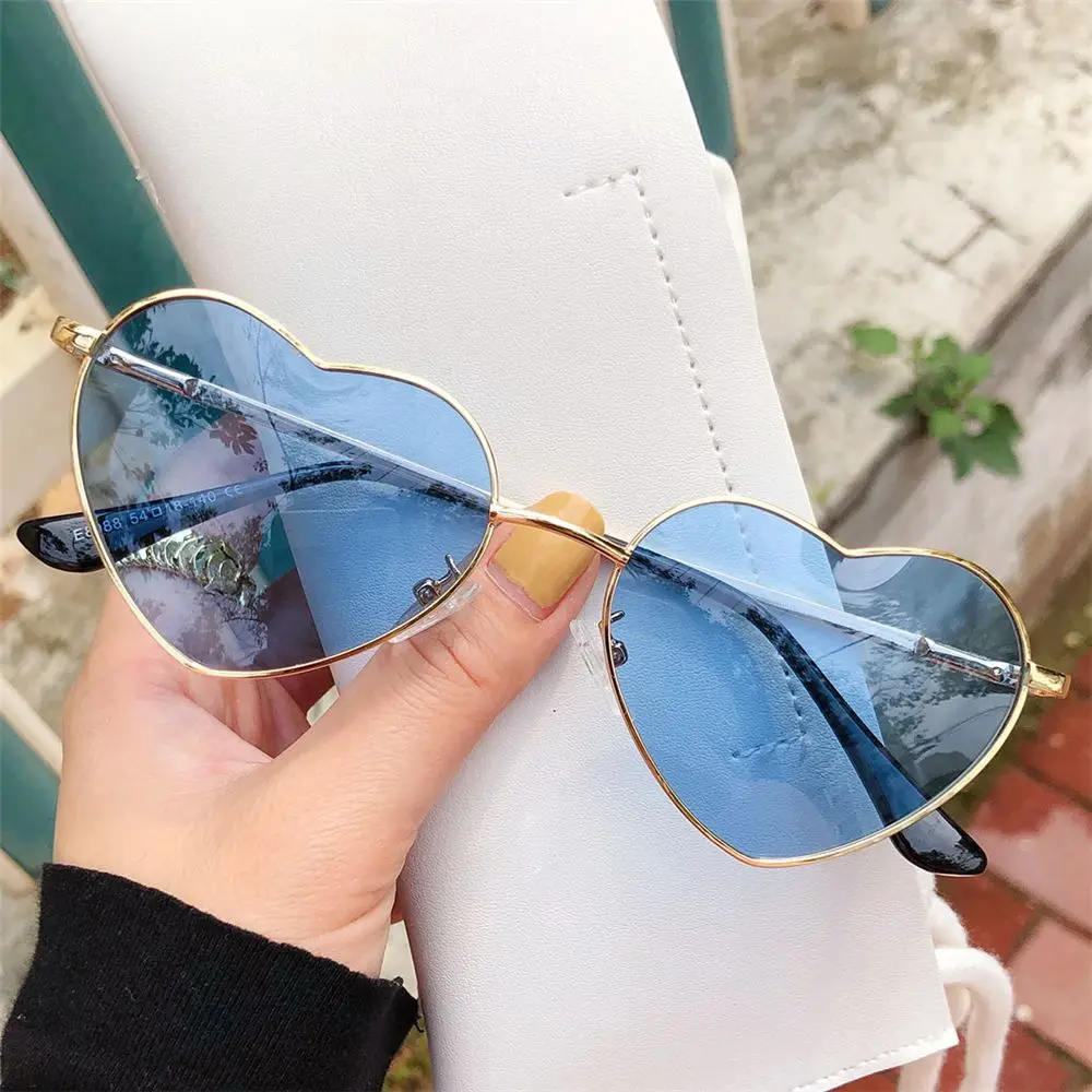 

Fashion Metal Frame Vintage UV400 Protection Women Heart Sunglasses Heart-Shaped Glasses Polarized Glasses Eyewear
