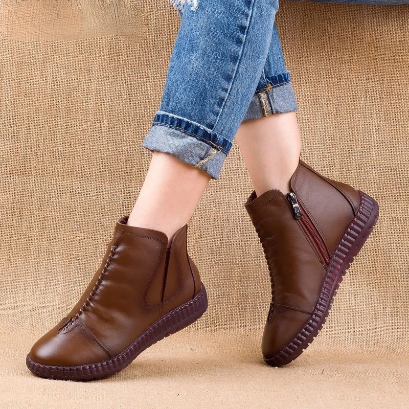 

2022 Winter Genuine Leather Ankle Boots Handmade Lady Soft Flat Shoes Comfortable Casual Moccasins Side Zip Ankle Boots