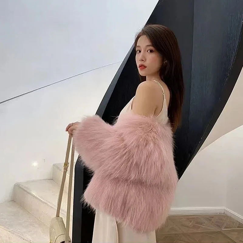 Women's winter faux fur coat imitation fox fur short long sleeves Top fashion temperament Fairy jacket women