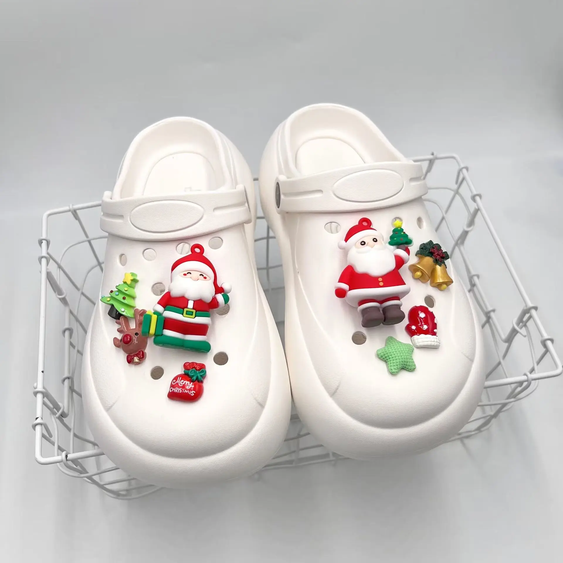 

New Cross Shoe Charms for Crocs Christmas Gift DIY Accessories 3D Santa Removable Set Shoes, Flower Shoes Buckles