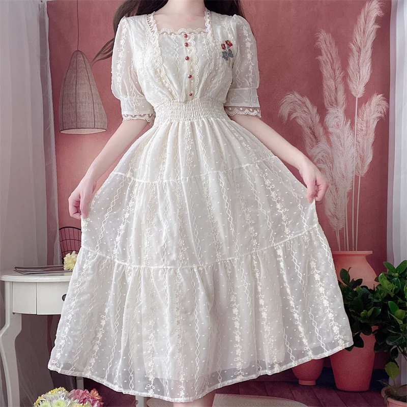 

New Chic Summer Temperament French Retro Fairy Romantic Gentle Chiffon Lace Embroidered Dress Female Party Vestidos Robe 2022