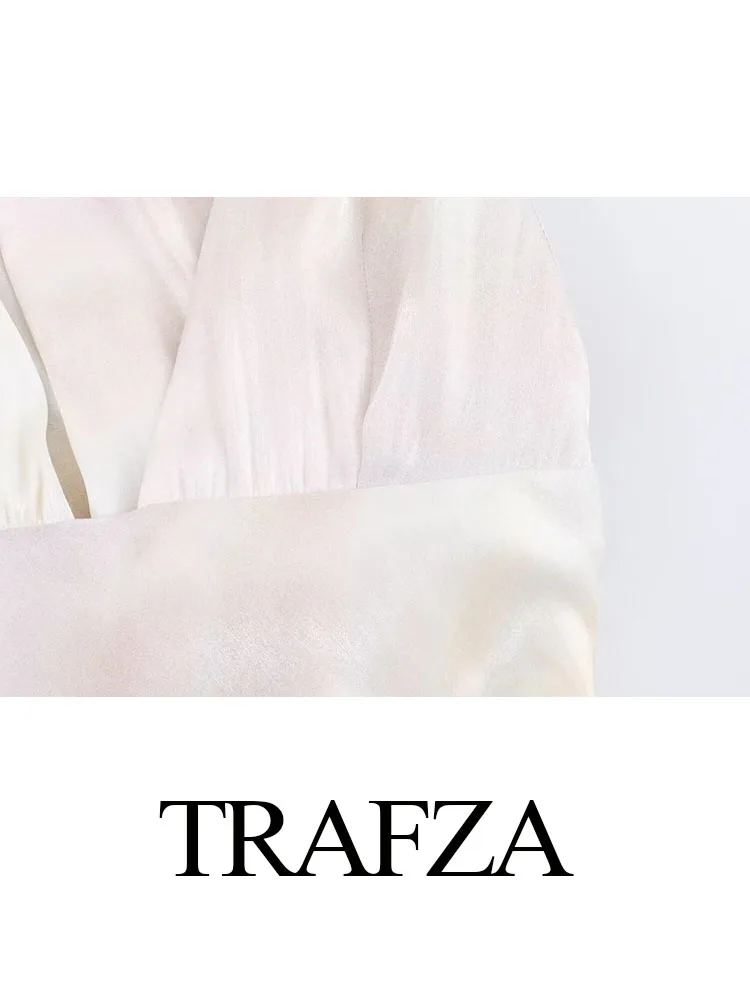 Женское платье с открытой спиной и V-образным вырезом без рукавов