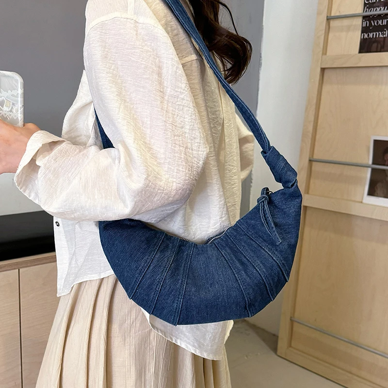 Женская джинсовая стильная сумка-хобо вместительная сумка-слинг Хобо 2024 модная