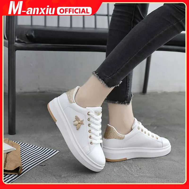 

2022 New White Shoes Women Sneakers Platform Zapatos De Mujer Fashion Rhinestone Chaussures Femme Bee Lady Footware Patchwork