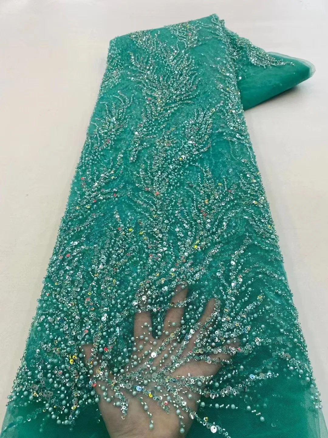 

2023 Latest Green French Tube Beads Lace Fabric High Quality Sequins Embroidery African Nigerian Lace Fabric For Dress LXX23104