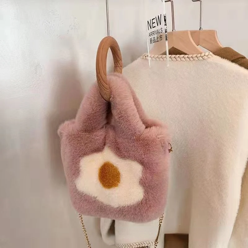 

Imitation Otter Rabbit Fur Cute Plush Bag Women's Diagonal Cross Chain Bag Fur Omelette 2023 New Trendy Autumn and Winter