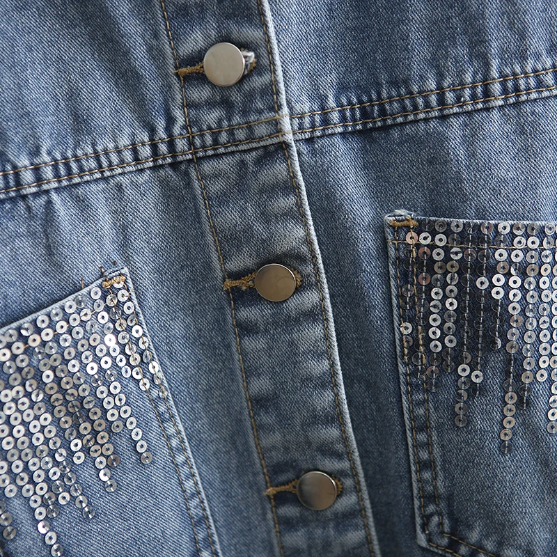 Женская короткая джинсовая куртка с блестками свободная винтажная на пуговицах