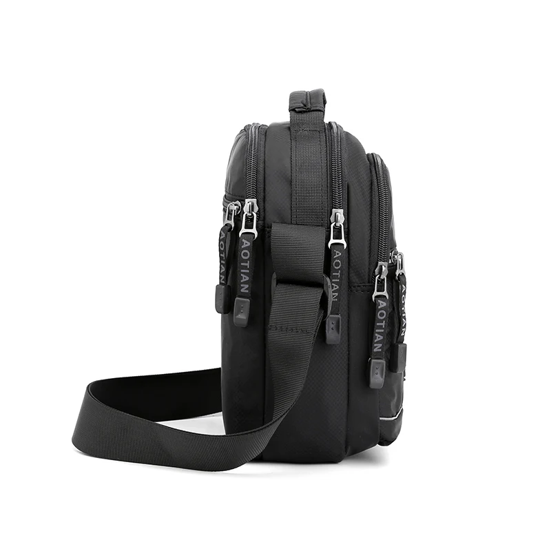 Hot Sale Men Shoulder Bag High Quality Boys Crossbody Bag Man Messenger Bag Nylon Waterproof Male Handbags Light Purse Bolsas