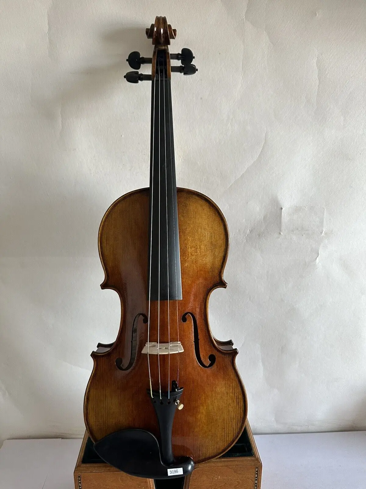 

4/4 Скрипка Stradi модель 1716 искусственная ель Топ ручная резьба K3196