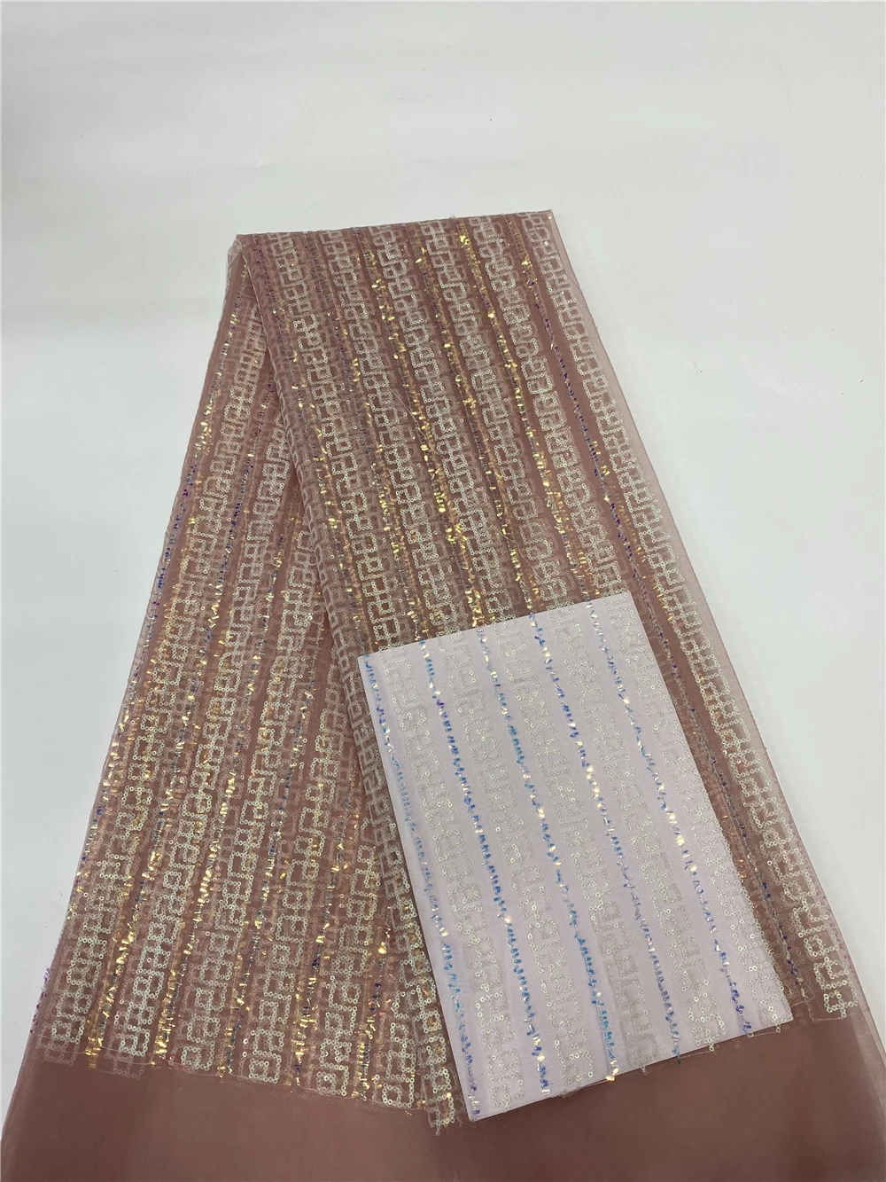

2022 High Quality Sequence French Nigerian Sequins Net African Tulle Mesh Lace Fabric For Dress 2.5 Yards/Lot JC0304D