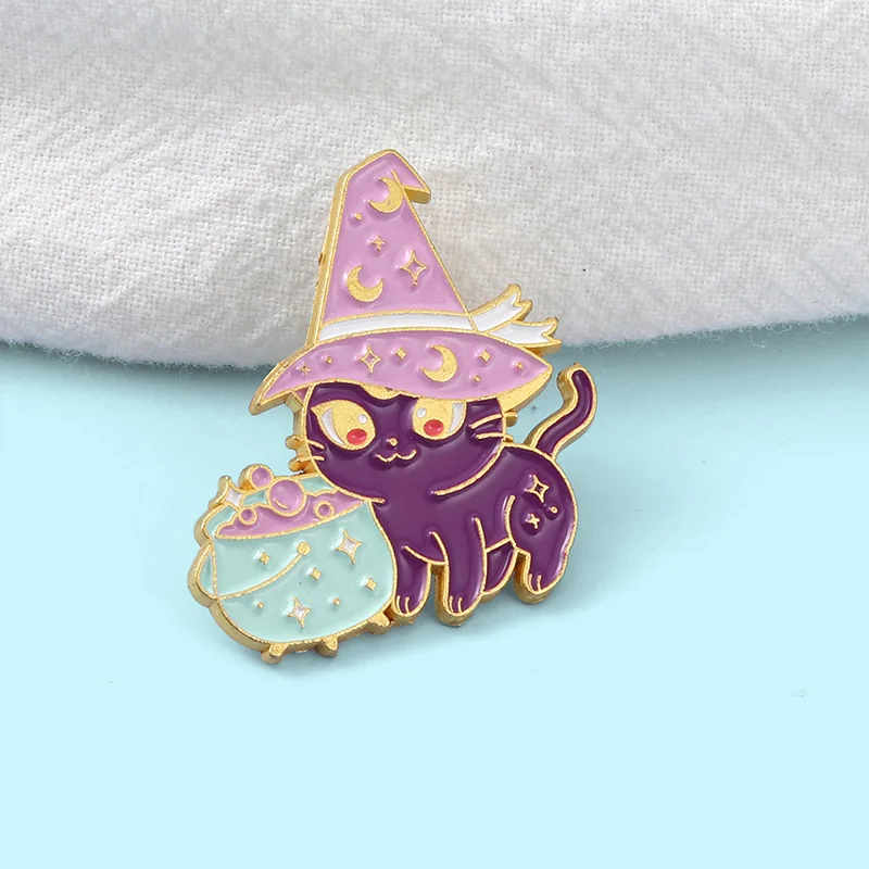 

XM-funny Creative cartoon cute cat badge Moon witch hat cat shape paint alloy brooch clothing bag accessories special gift