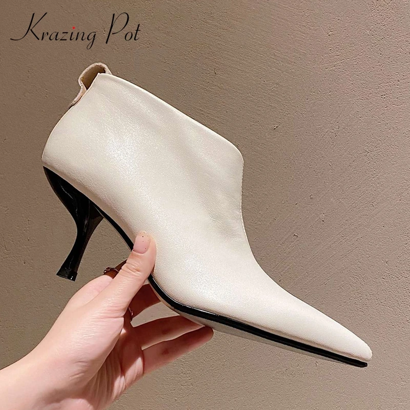 

superstar large size genuine leather high fashion european design thin high heel pointed toe zip office lady ankle boots L59