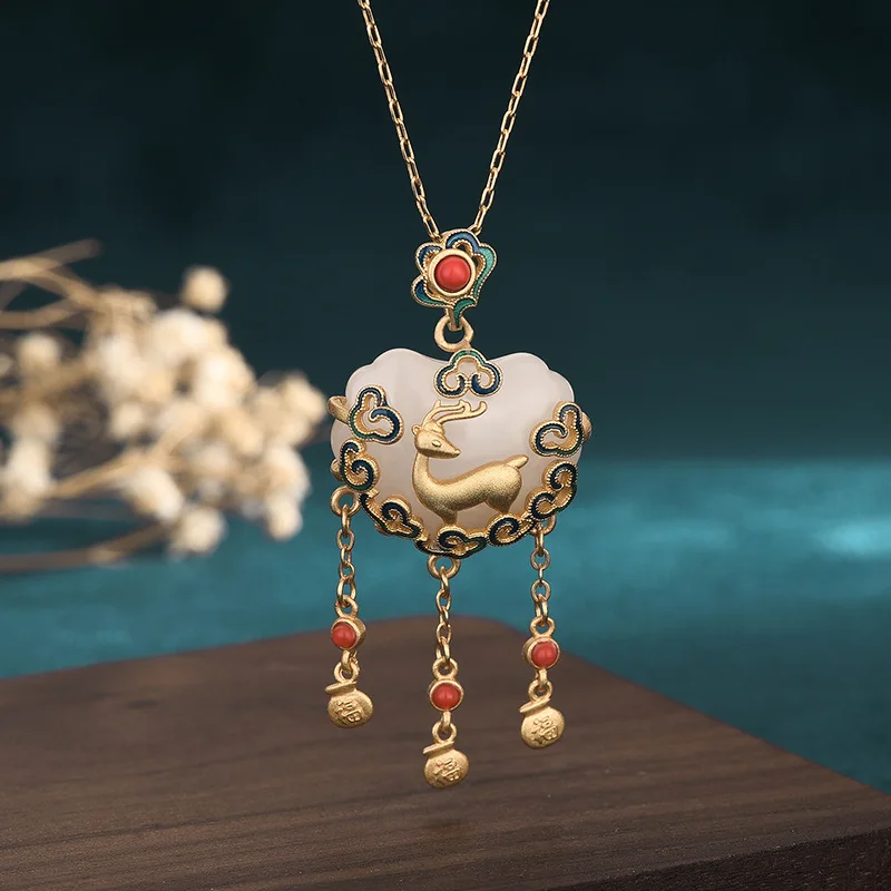 

White Jade Deer Pendant Necklace Talismans Vintage Fashion Chalcedony Stone Jewelry 925 Silver Carved Gift Natural Pendants Men