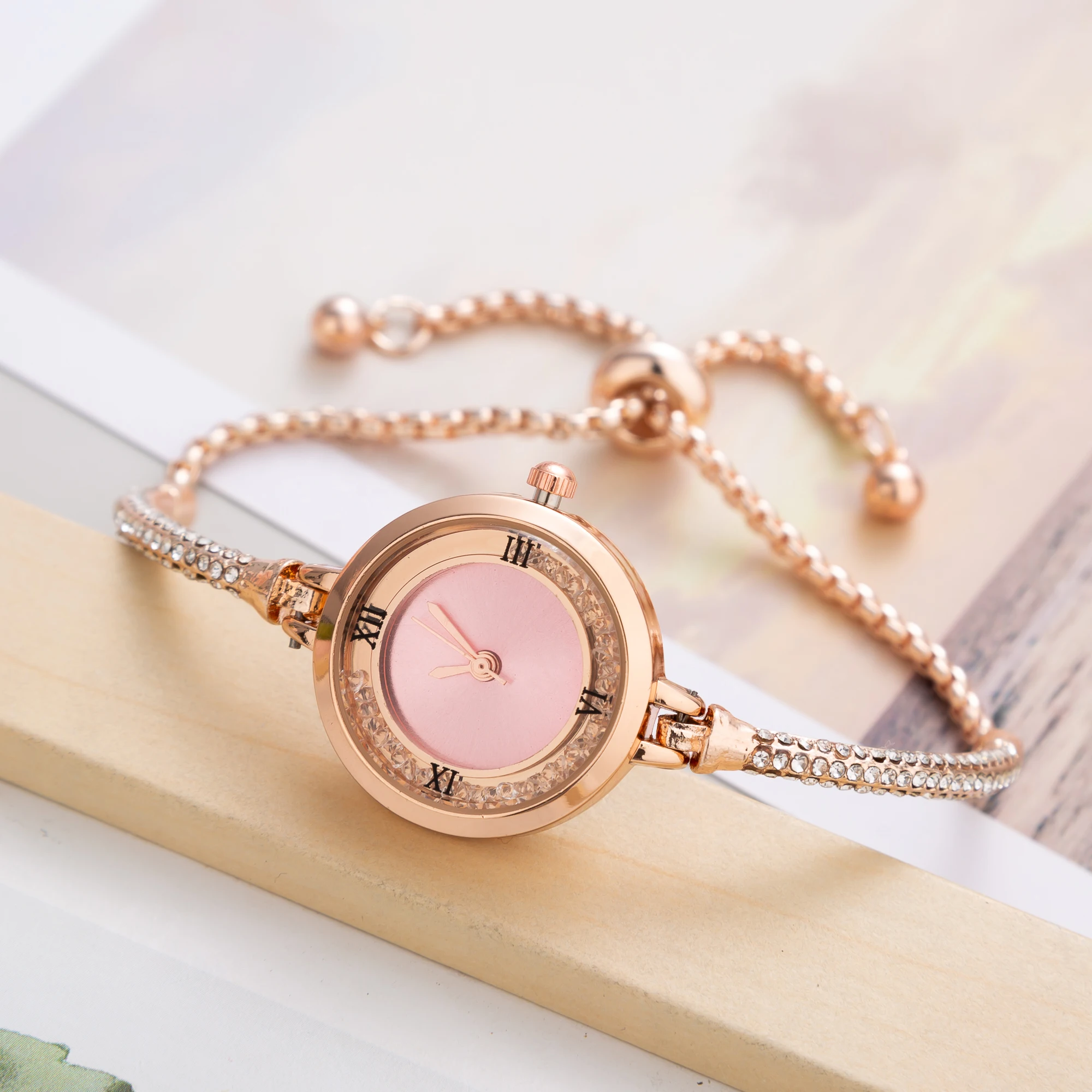 2023 New Luxury Brands Women Stainless Steel Bracelet Watch Girls Clock Wristwatches Fashion Casual Quartz Watchts for Womens