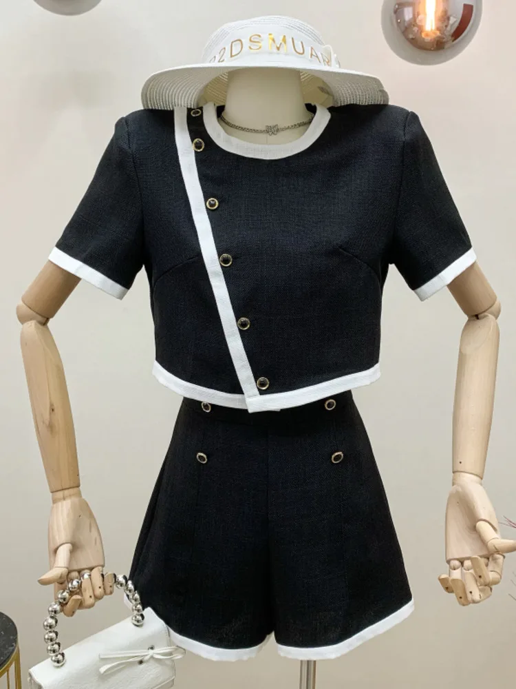 

Женский костюм из двух предметов, элегантный короткий топ с коротким рукавом и шорты с широкими штанинами и высокой талией в Корейском стил...