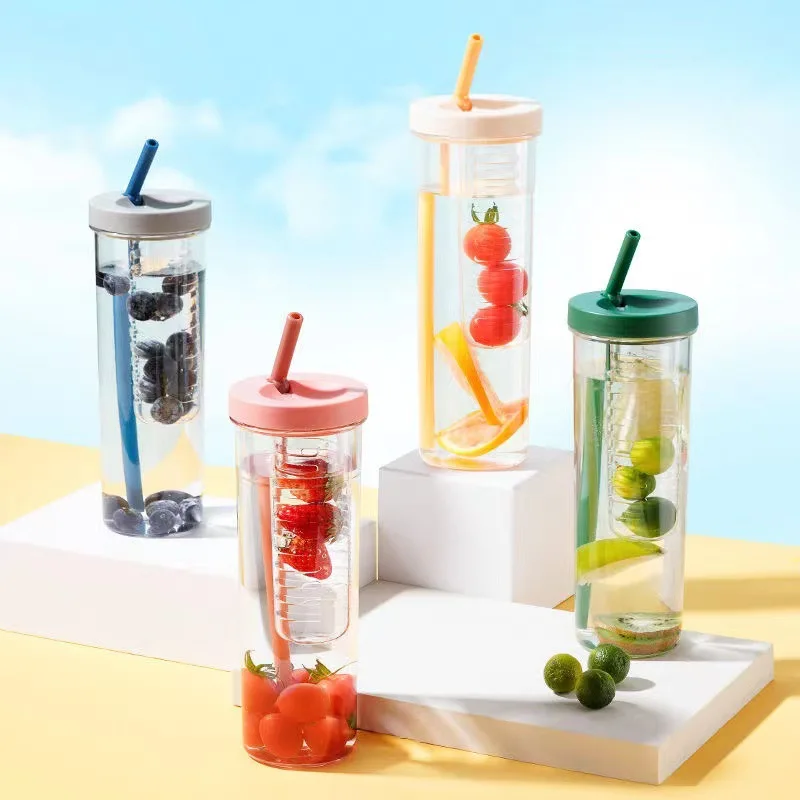 

750ML Plastic Straw Water Bottle Girls Student Portable Kawaii Water Cup Fruit Tea Filter Cup Large-capacity Sport Drink Bottle