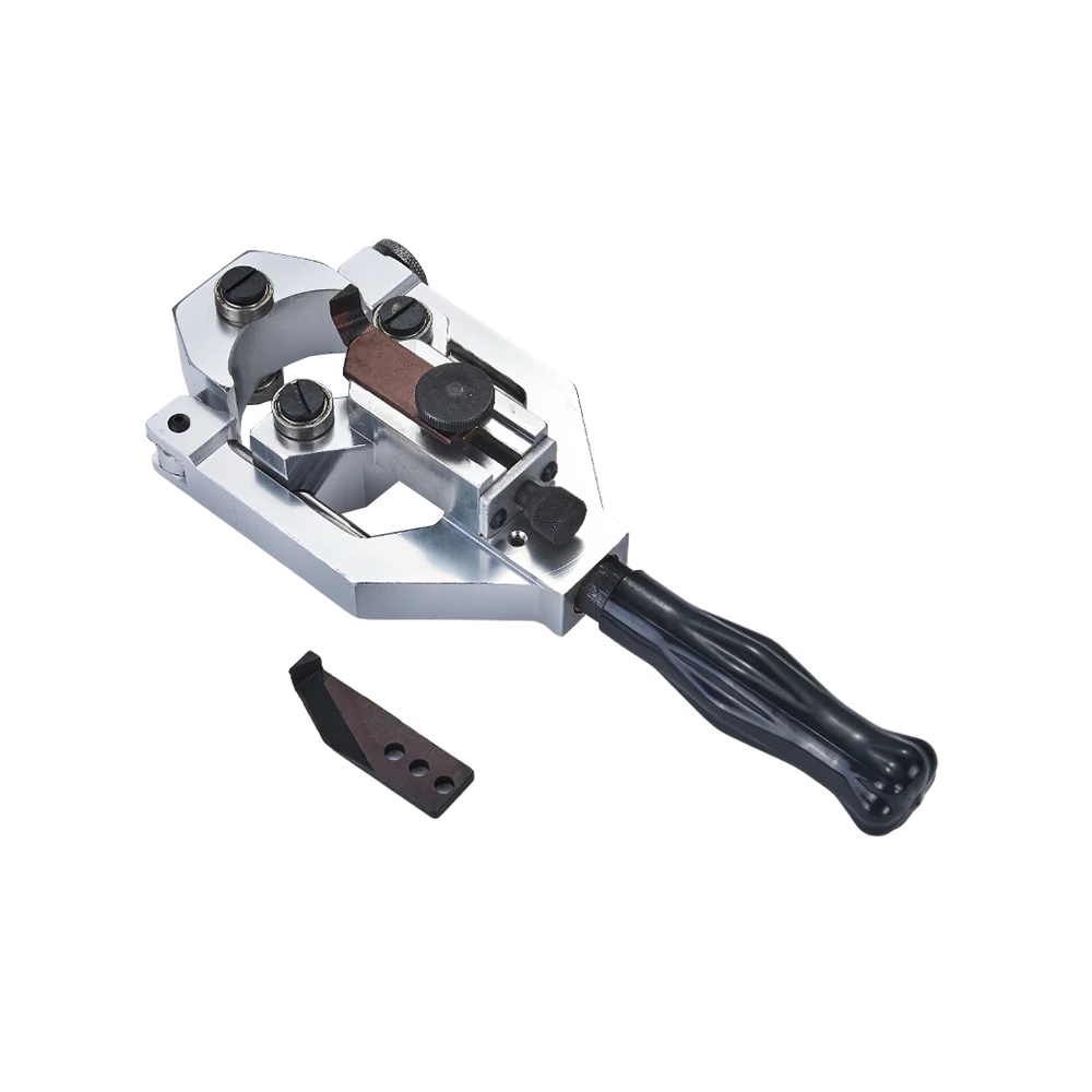 Инструмент для зачистки кабеля