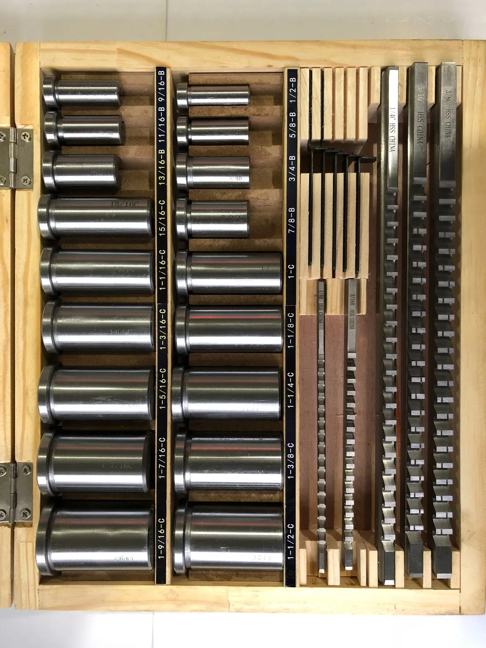 

18pc HSS Metric Keyway Broach Cutter B C Push Type 4mm 5mm 6mm 8mm + 9pc Bushing Sleeve + 5pc Shim Cutting Tool Metalworking